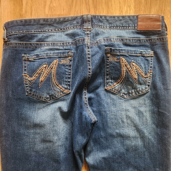 Maurices Jeans - Picture 10 of 10